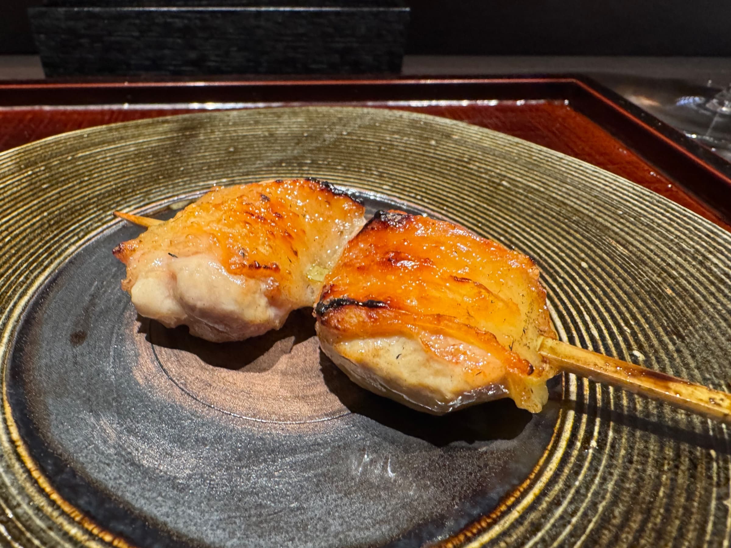 炭と薪の間で、何かが始まる